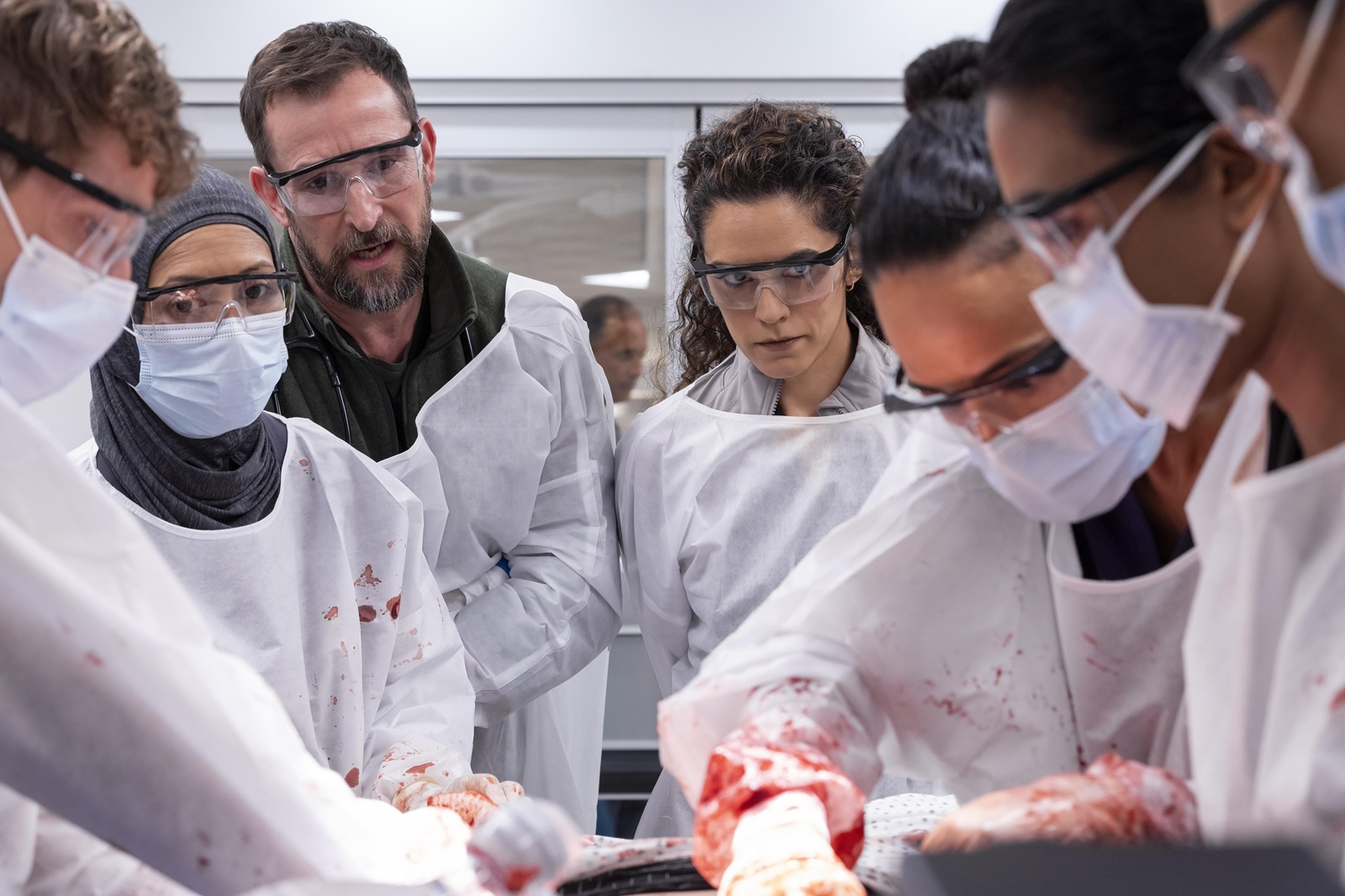 "Заради людства". Зірки серіалу "Пітт" Хетосі та Моафі про 2 сезон та особливе послання українцям